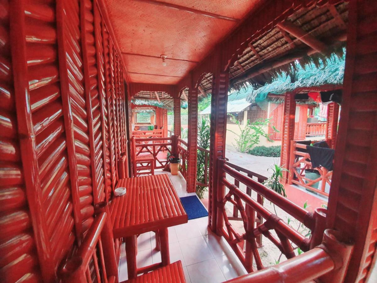 Pareja Tourist Inn Logon Exterior foto
